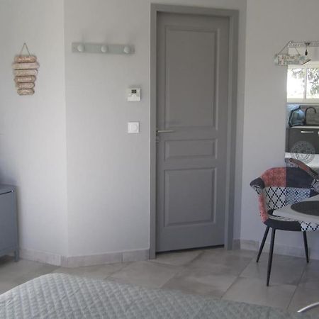 Portets Studio Tout Confort Au Coeur Des Graves מראה חיצוני תמונה