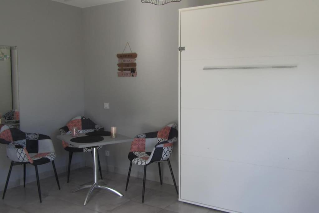 Portets Studio Tout Confort Au Coeur Des Graves מראה חיצוני תמונה
